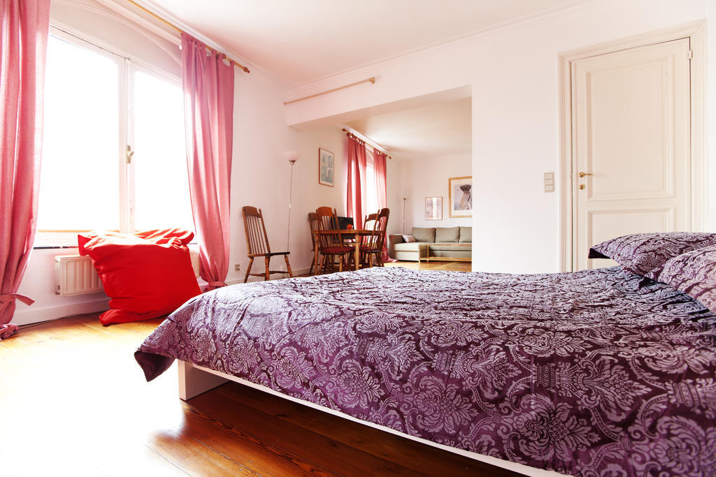 European Apartments Schuman-Ambiorix ブリュッセル 部屋 写真