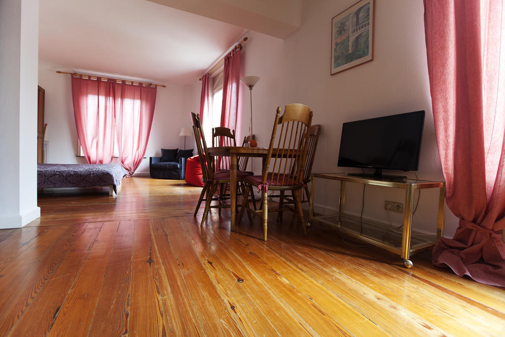 European Apartments Schuman-Ambiorix ブリュッセル 部屋 写真